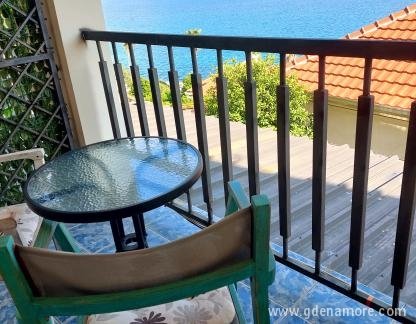 Apartments Nikolic, , private accommodation in city Herceg Novi, Montenegro - 20230531_164507